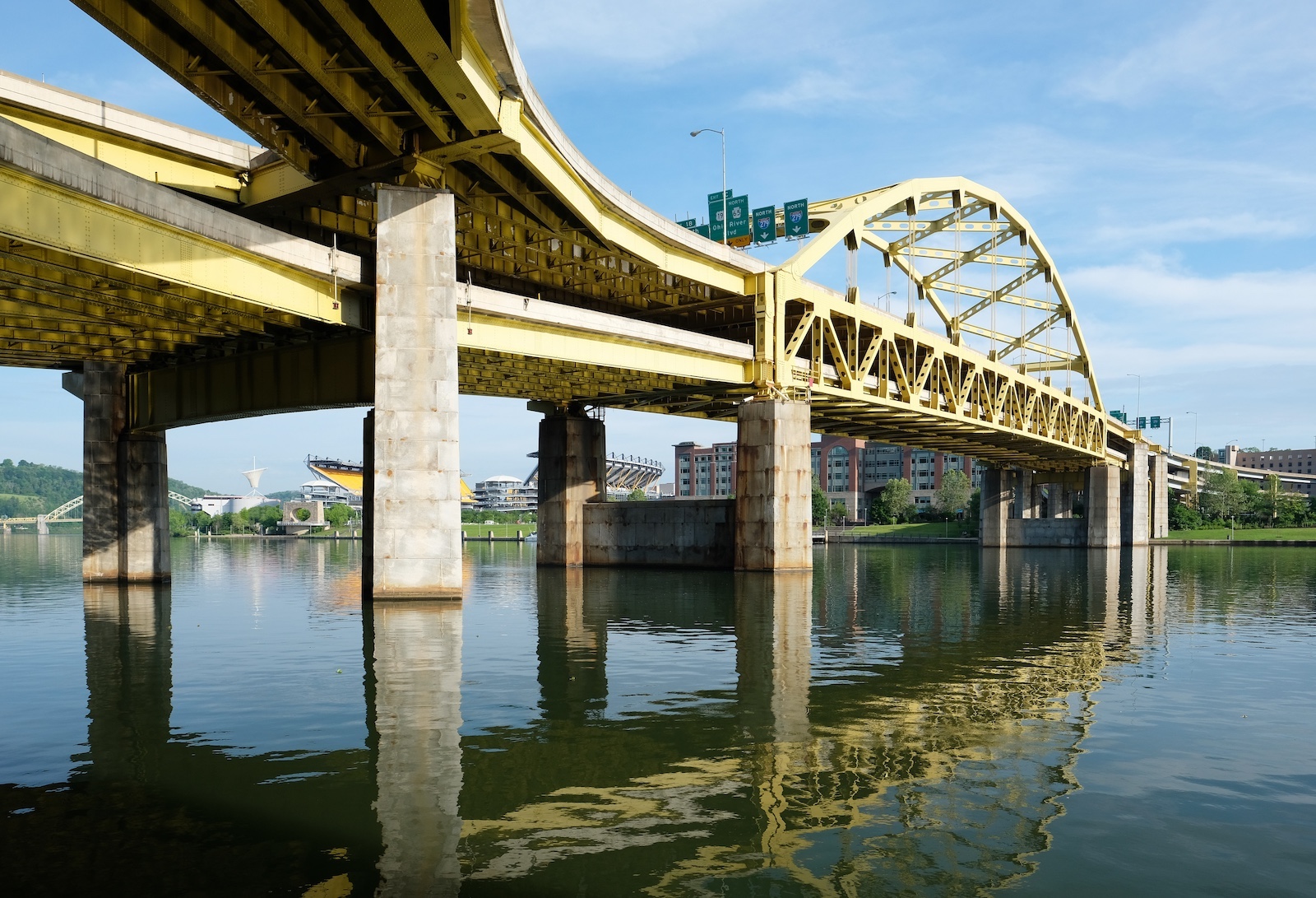 Bridge,In,Pittsburgh,,Pennsylvania Fort Pitt Bridge in Pittsburgh, Pennsylvania
